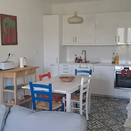 Nyaraló O Kipos *